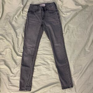 Everlane Washed Black Ankle Skinny Jeans